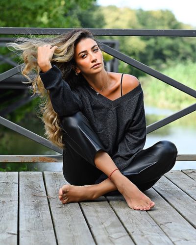 Ceren Benderlioğlu seksi ifşa fotoğrafı 283