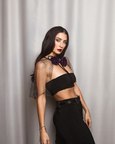 Ceren Benderlioğlu seksi ifşa fotoğrafı 305