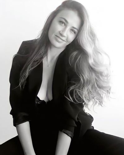 Ceren Benderlioğlu seksi ifşa fotoğrafı 358