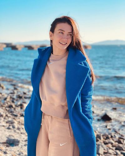 Ceren Benderlioğlu seksi ifşa fotoğrafı 373