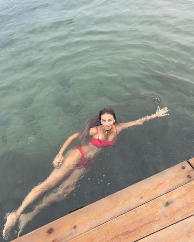 Ceren Benderlioğlu seksi ifşa fotoğrafı 397