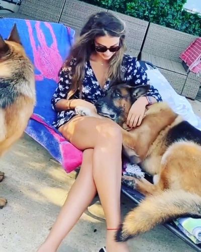 Ceren Benderlioğlu seksi ifşa fotoğrafı 413