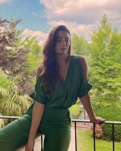 Ceren Benderlioğlu seksi ifşa fotoğrafı 420
