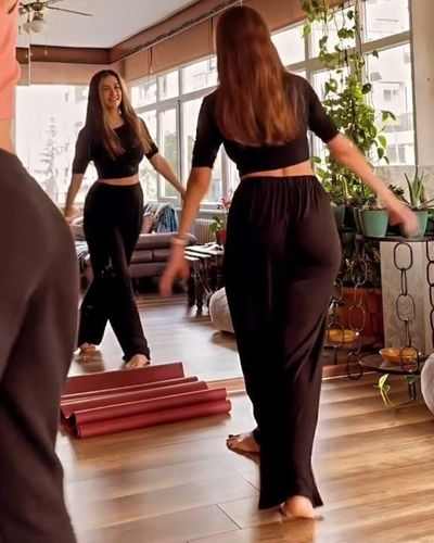 Ceren Benderlioğlu seksi ifşa fotoğrafı 486