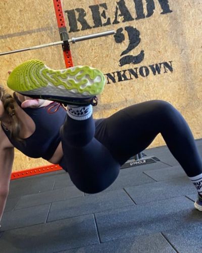 Ceren Benderlioğlu seksi ifşa fotoğrafı 493