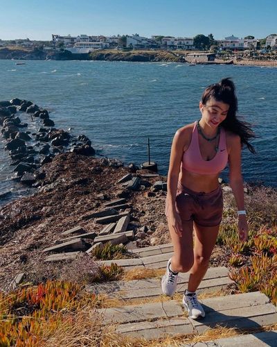 Ceren Benderlioğlu seksi ifşa fotoğrafı 4