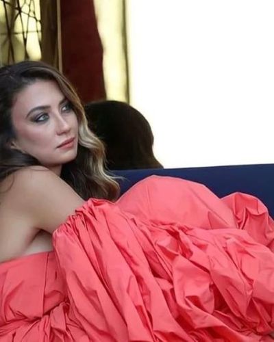 Ceren Benderlioğlu seksi ifşa fotoğrafı 511
