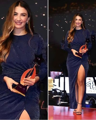 Ceren Benderlioğlu seksi ifşa fotoğrafı 559
