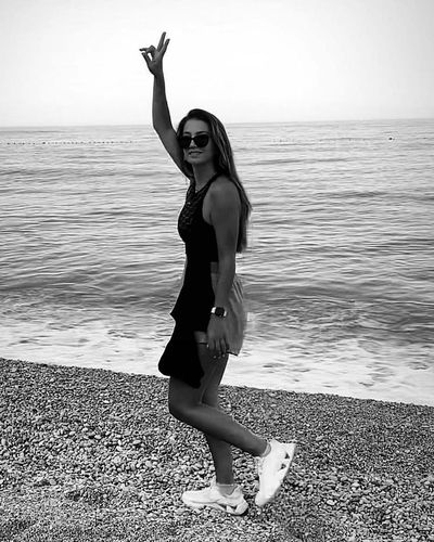 Ceren Benderlioğlu seksi ifşa fotoğrafı 592