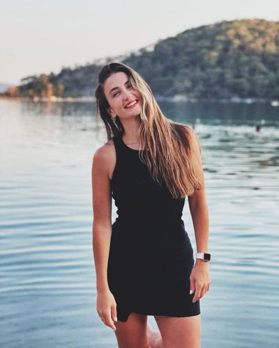 Ceren Benderlioğlu seksi ifşa fotoğrafı 614