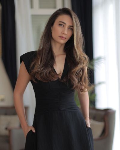 Ceren Benderlioğlu seksi ifşa fotoğrafı 630