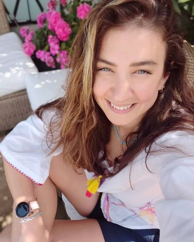 Ceren Benderlioğlu seksi ifşa fotoğrafı 671