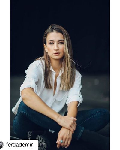 Ceren Benderlioğlu seksi ifşa fotoğrafı 702