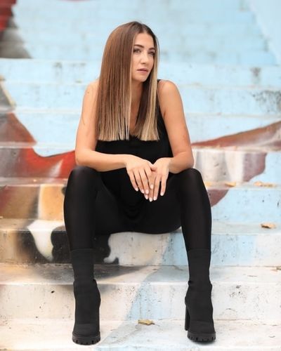 Ceren Benderlioğlu seksi ifşa fotoğrafı 722