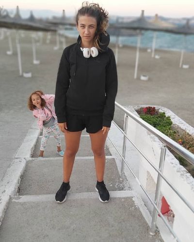 Ceren Benderlioğlu seksi ifşa fotoğrafı 769
