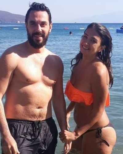 Ceren Benderlioğlu seksi ifşa fotoğrafı 778