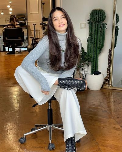 Ceren Benderlioğlu seksi ifşa fotoğrafı 8