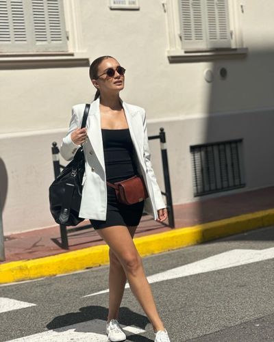 Damla Sönmez seksi ifşa fotoğrafı 135