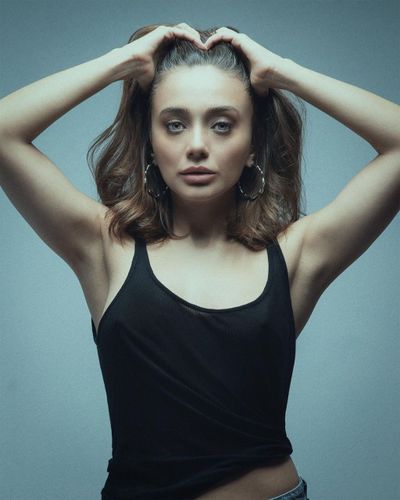 Damla Sönmez seksi ifşa fotoğrafı 154