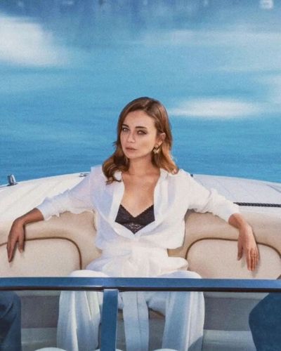 Damla Sönmez seksi ifşa fotoğrafı 172