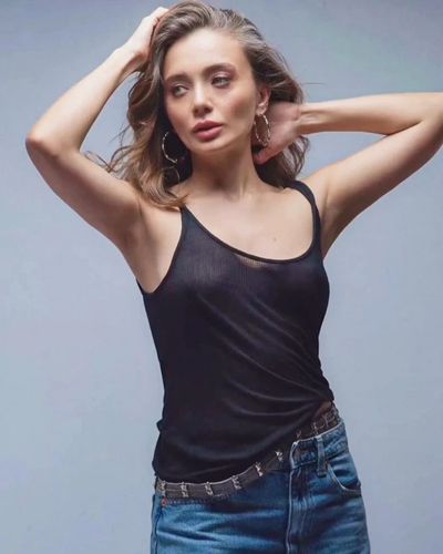 Damla Sönmez seksi ifşa fotoğrafı 240