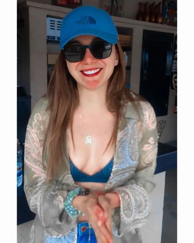 Damla Sönmez seksi ifşa fotoğrafı 300