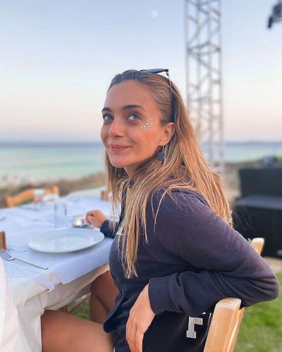 Damla Sönmez seksi ifşa fotoğrafı 307