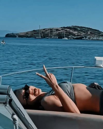 Damla Sönmez seksi ifşa fotoğrafı 309