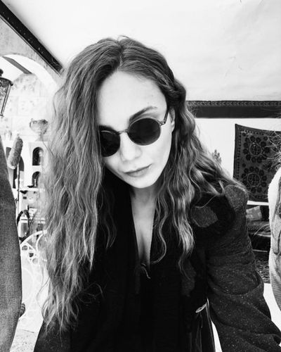 Damla Sönmez seksi ifşa fotoğrafı 393
