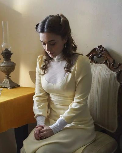 Damla Sönmez seksi ifşa fotoğrafı 423