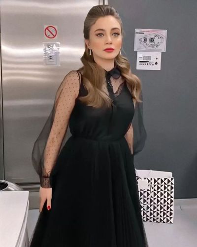 Damla Sönmez seksi ifşa fotoğrafı 426