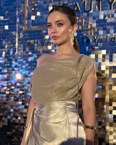 Damla Sönmez seksi ifşa fotoğrafı 45