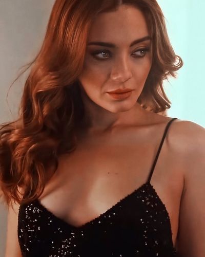 Damla Sönmez seksi ifşa fotoğrafı 474