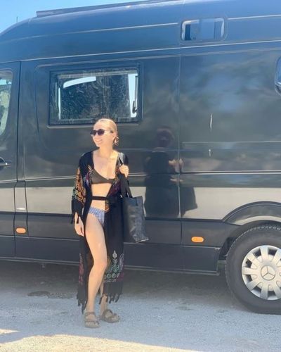 Damla Sönmez seksi ifşa fotoğrafı 477