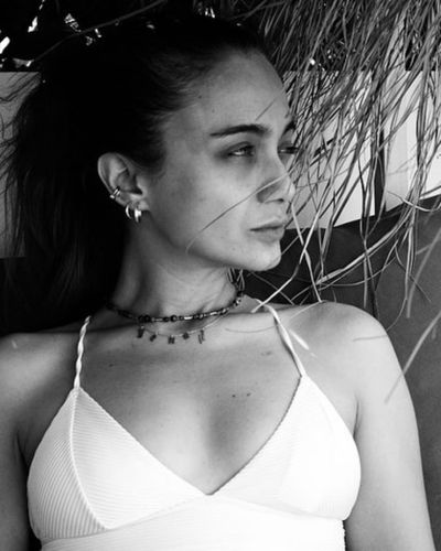 Damla Sönmez seksi ifşa fotoğrafı 485