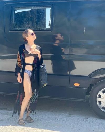 Damla Sönmez seksi ifşa fotoğrafı 487