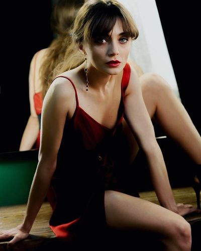 Damla Sönmez seksi ifşa fotoğrafı 549
