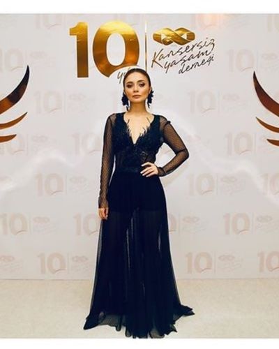 Damla Sönmez seksi ifşa fotoğrafı 588