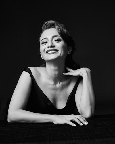 Damla Sönmez seksi ifşa fotoğrafı 594