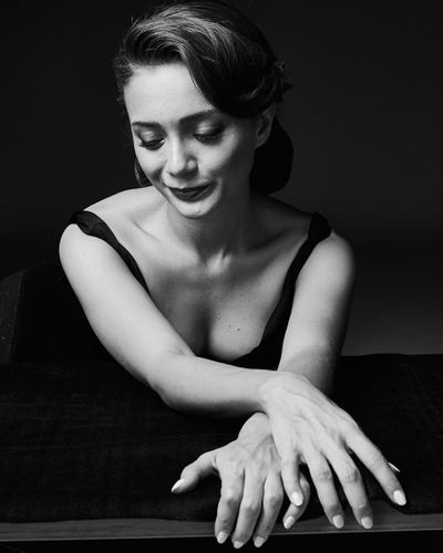 Damla Sönmez seksi ifşa fotoğrafı 595