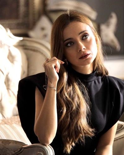Damla Sönmez seksi ifşa fotoğrafı 599