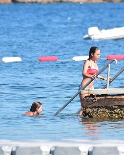 Damla Sönmez seksi ifşa fotoğrafı 620
