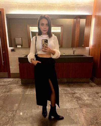 Damla Sönmez seksi ifşa fotoğrafı 73