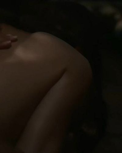 Damla Sönmez seksi ifşa fotoğrafı 22 — Sibel (2018)
