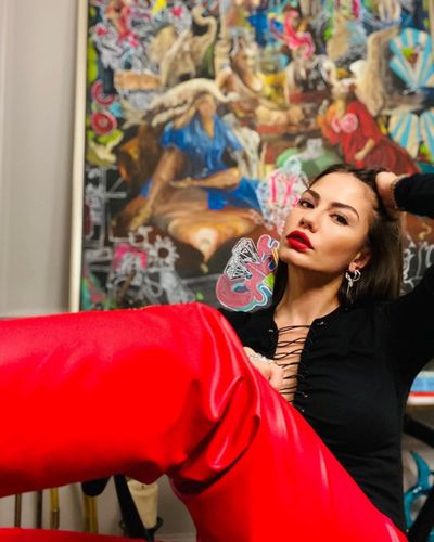 Demet Özdemir seksi ifşa fotoğrafı 1020
