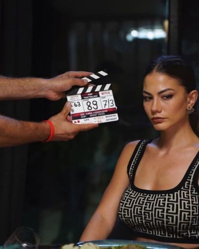 Demet Özdemir seksi ifşa fotoğrafı 1104
