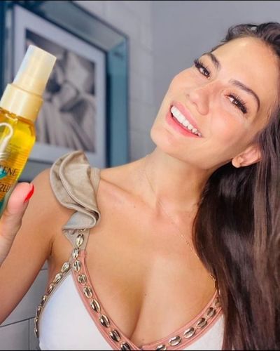 Demet Özdemir seksi ifşa fotoğrafı 1112
