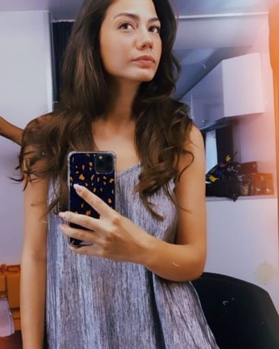 Demet Özdemir seksi ifşa fotoğrafı 1115
