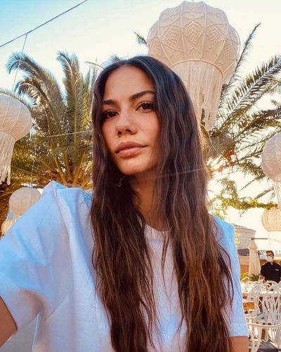 Demet Özdemir seksi ifşa fotoğrafı 1119