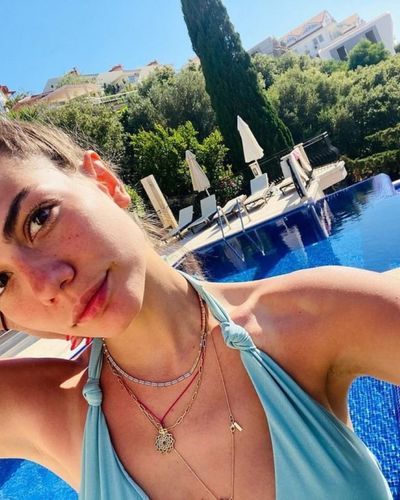 Demet Özdemir seksi ifşa fotoğrafı 1144